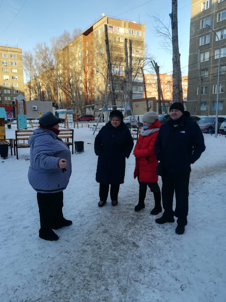 двор камзина 70